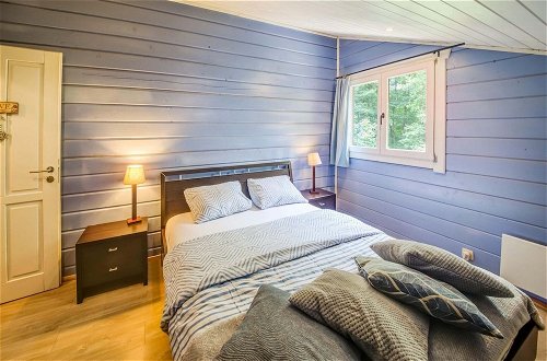 Photo 8 - Spacious Chalet With Sauna and Bubble Bath