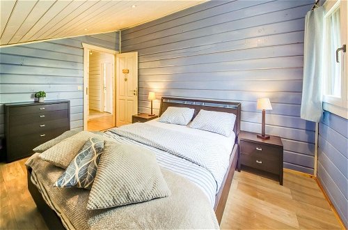 Foto 9 - Spacious Chalet With Sauna and Bubble Bath