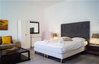 Photo 2 - Modern Apartment in The Heart of Vienna 8