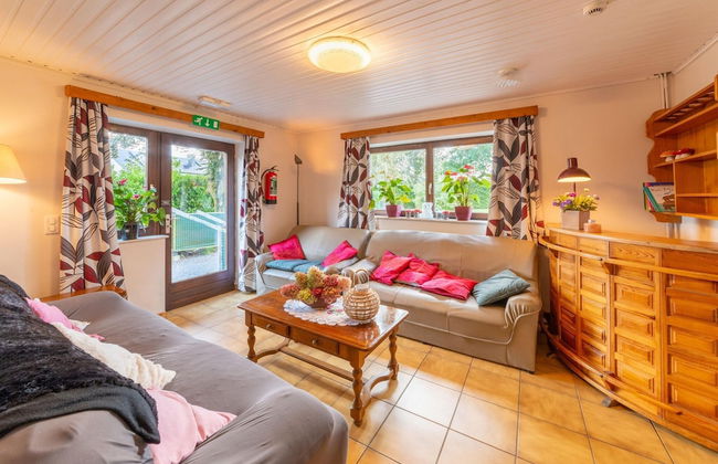 Holiday Home in Montleban With Sauna - Foto 15