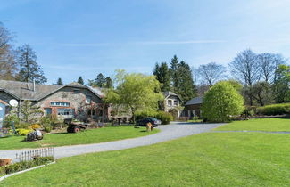 Photo 1 - Spacious Cottage With Backyard and Large Garden