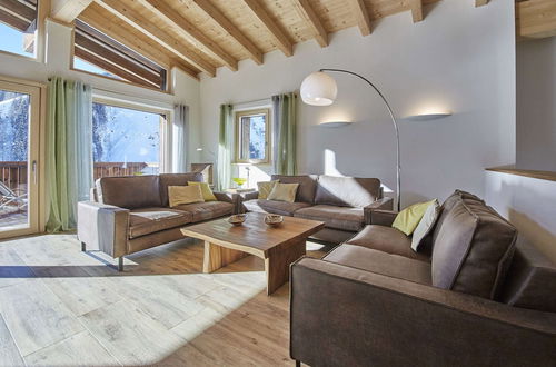 Photo 9 - Modern Chalet in Saalbach-hinterglemm With Sauna