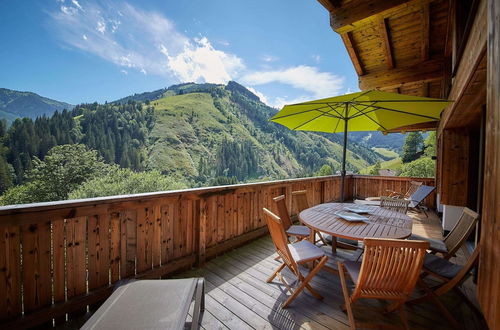 Photo 16 - Modern Chalet in Saalbach-hinterglemm With Sauna