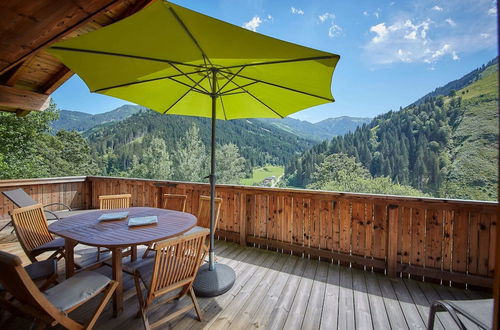 Photo 14 - Modern Chalet in Saalbach-hinterglemm With Sauna