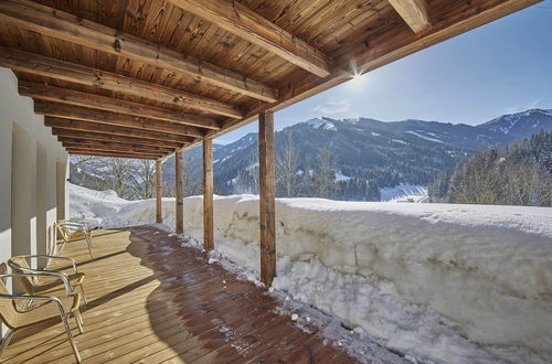 Photo 24 - Modern Chalet in Saalbach-hinterglemm With Sauna