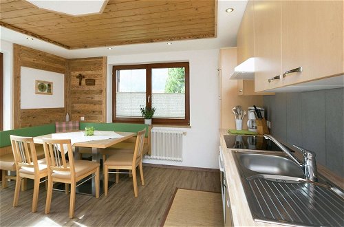 Photo 13 - Modern Apartment in Langenfeld Near Ski Area