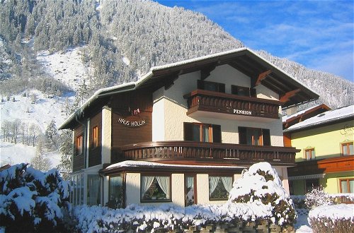 Photo 1 - Holiday Home in Salzburg Near Ski Area With Balcony
