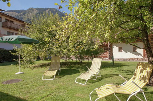 Photo 27 - Holiday Home in Salzburg Near Ski Area With Balcony