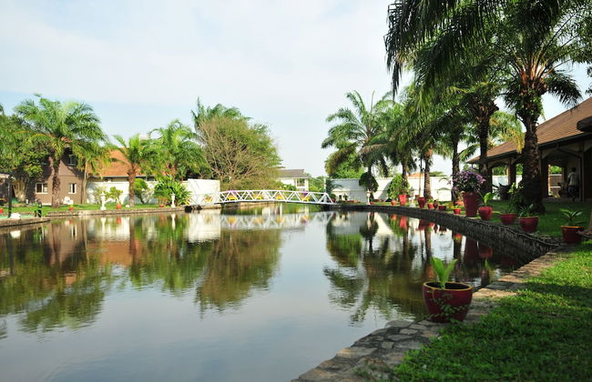 Blue Lagoon Pool Villa - Foto 16