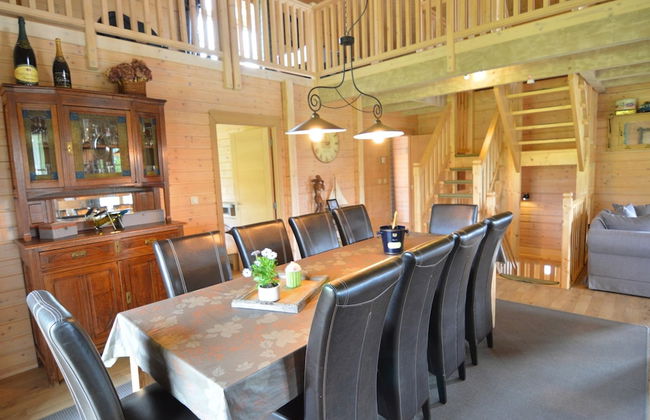 Sumptuous Chalet in Septon with Sauna & Hot Tub - Foto 10