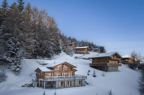 Photo 51 - Authentic Swiss Spa Chalet Hot Tub & Sauna