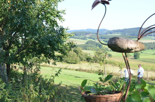 Foto 11 - Quiet Apartment in Sauerland With Terrace