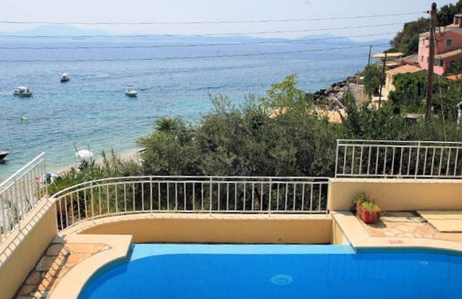 Villa Thalassa Large Private Pool Walk to Beach Sea Views A C Wifi Car Not Required - 920 - Foto 8
