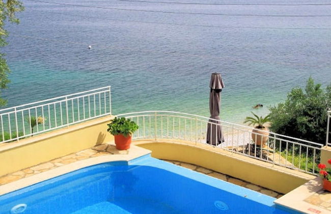 Villa Thalassa Large Private Pool Walk to Beach Sea Views A C Wifi Car Not Required - 920 - Foto 7