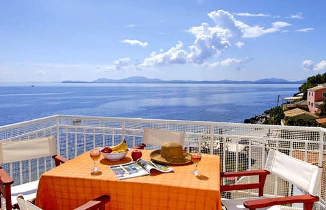 Villa Thalassa Large Private Pool Walk to Beach Sea Views A C Wifi Car Not Required - 920 - Foto 4