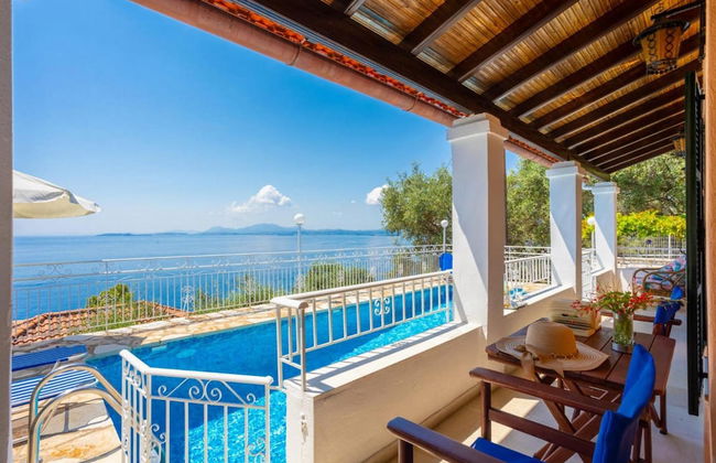 Villa Elia Large Private Pool Walk to Beach Sea Views A C Wifi Car Not Required - 1978 - Foto 24