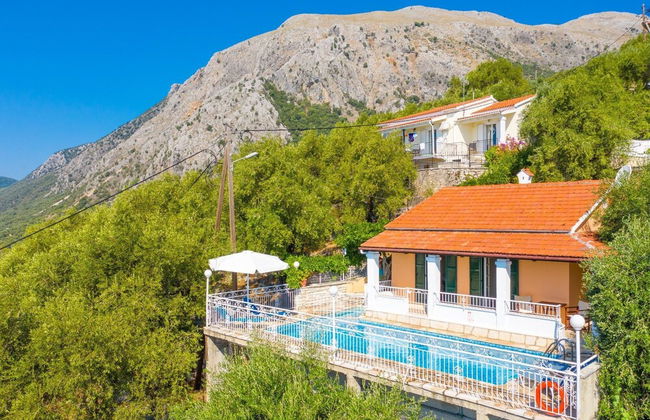 Villa Elia Large Private Pool Walk to Beach Sea Views A C Wifi Car Not Required - 1978 - Foto 63