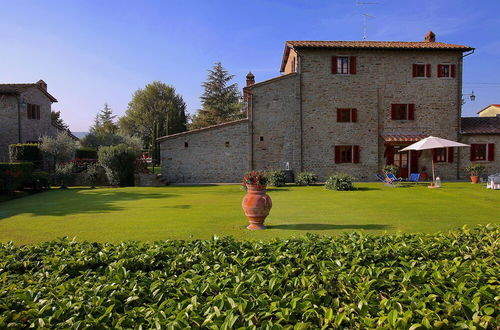 Foto 10 - Agriturismo near Cortona with Spacious Garden & Swimming Pool