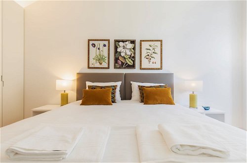 Foto 4 - Trendy & Classic 2 Bedroom Apartment
