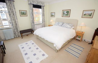 Photo 2 - ALTIDO Luxurious 2BR flat in Pimlico, near Warwick sq