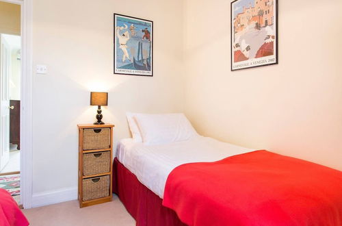 Photo 8 - JOIVY Luxurious 2BR flat in Pimlico, near Warwick sq