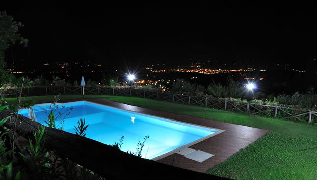 Piscina all'aperto
