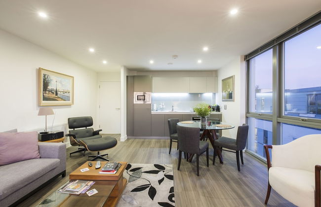JOIVY Trendy Islington Flat for 2 with Patio - Foto 19