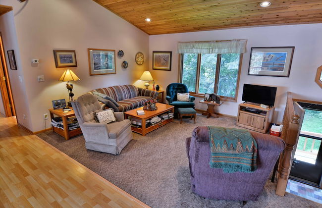 Best Home on Lake Namakagon - Photo 18