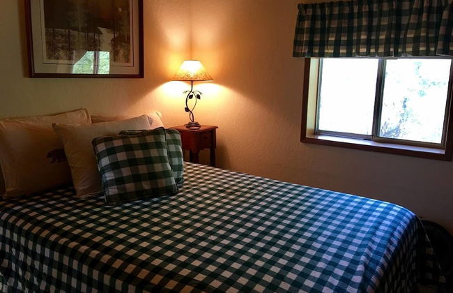 Whispering Pines Cabin Retreat - Foto 5