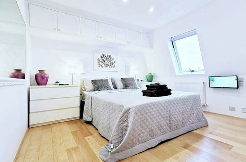 Foto 12 - Luxury Designer Apartments Hammersmith 1