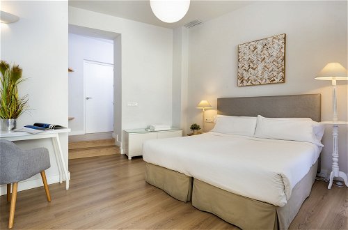 Foto 10 - Suites Sevilla Plaza Apartamentos