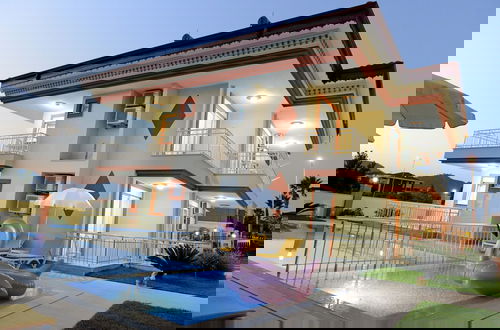 Photo 1 - Can Apart Otel