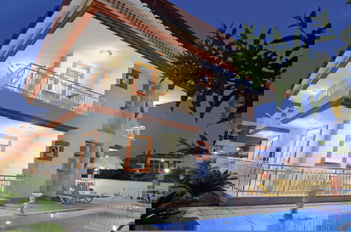 Photo 23 - Can Apart Otel