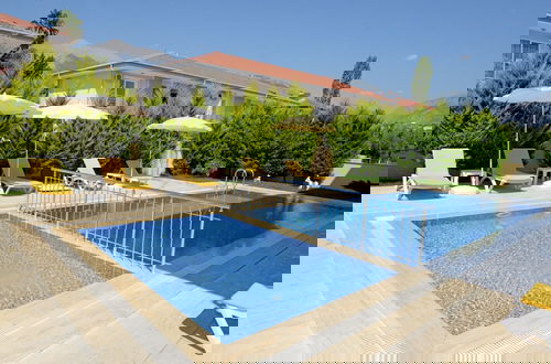 Photo 15 - Can Apart Otel