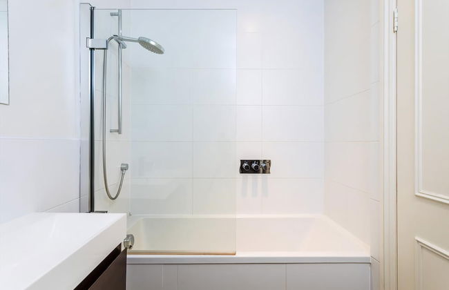 Bright and Spacious Notting Hill Nest - Foto 15