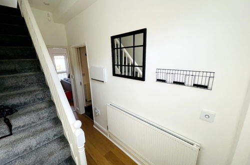 Photo 26 - Stunning 4-bed House in Derby