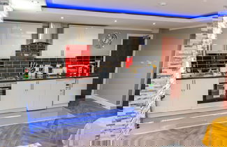 Foto 14 - Meridian Serviced Apartments