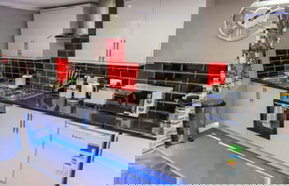 Foto 19 - Meridian Serviced Apartments