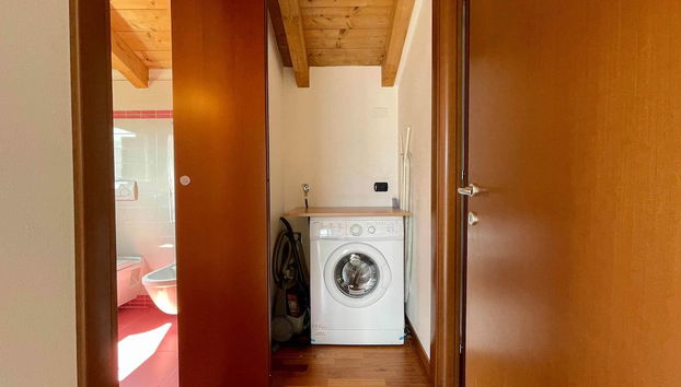 Apartment in Tremezzina with swimming pool and terrace - Photo 2