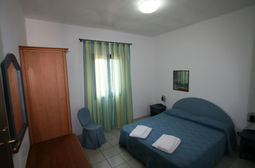 Photo 6 - Comfy Apartment with Balcony near Puglia Beach