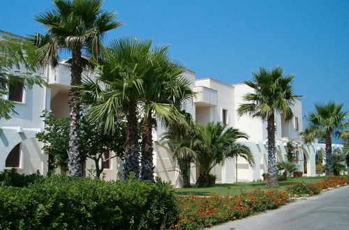 Photo 24 - Comfy Apartment with Balcony near Puglia Beach