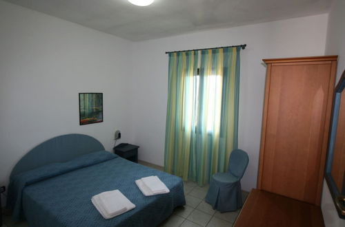 Photo 5 - Comfy Apartment with Balcony near Puglia Beach