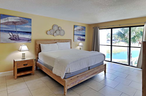 Photo 38 - Edgewater Beach and Golf Resort by Southern Vacation Rentals VI