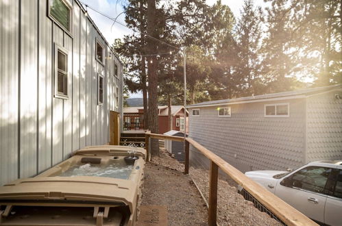 Photo 20 - Tiny House! Hot Tub! Pikes Peak & AC