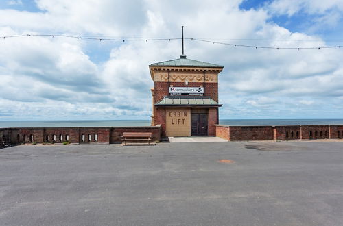 Photo 32 - Cushy Apartment in Blackpool near Sea