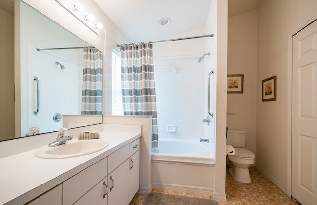 639 4-bed Orlando Vacation Home Near Disney - Foto 21