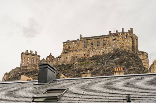 Photo 1 - 2 Bed Grassmarket Apartment