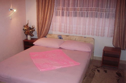 Photo 3 - Lile - Comfortable 3 Bedroom Apartment - A1