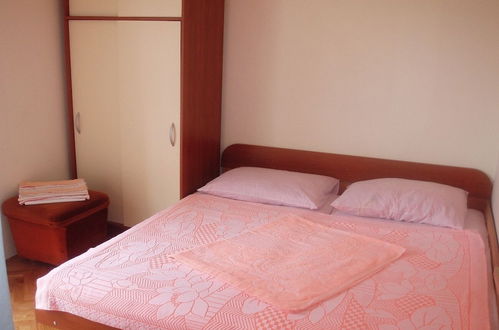 Photo 4 - Lile - Comfortable 3 Bedroom Apartment - A1