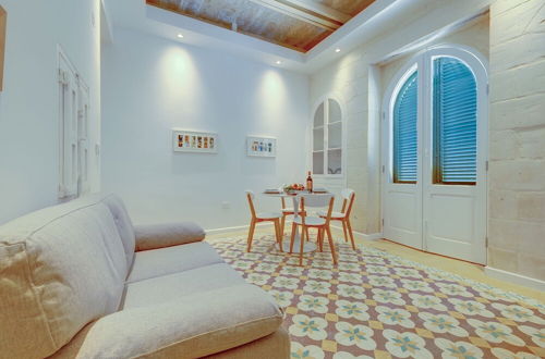 Photo 22 - Central 2BR Apartment in Valletta